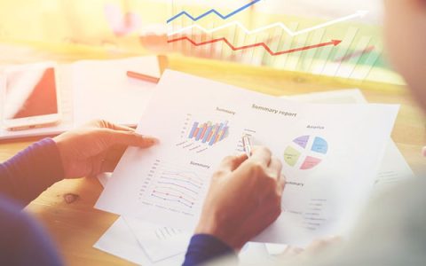 【seo关键词上首页多少钱】seo优化与sem竞价成本换算。