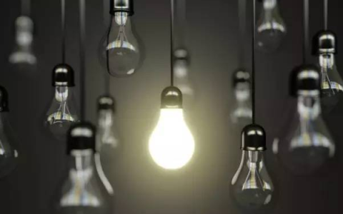 我来教你怎样小本创业，大学生如何创业。