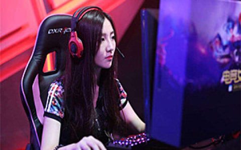 我来教你游戏主播一个月多少钱，真的很赚钱吗。