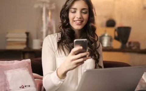 教你乡镇开什么店冷门赚钱，怎么开好店。