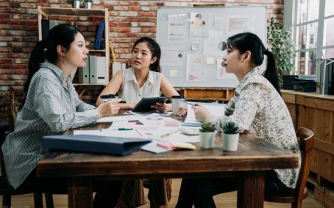 营销技巧：当你听到好朋友没找你而找别人成交了大单，你会怎么想