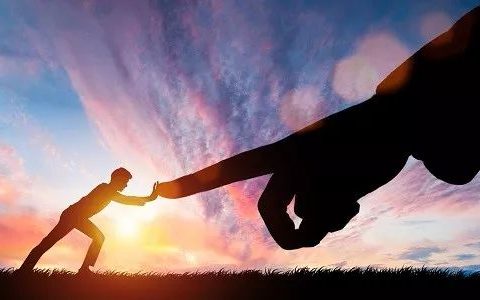 分析共享理念抢占主流市场的用户营销战略。