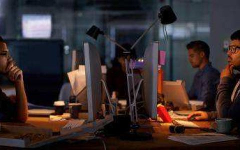 我来教你网站内容怎么更新可以留住用户。