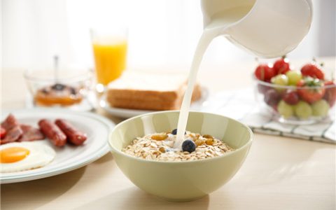 分享美容养生粥有哪几款。