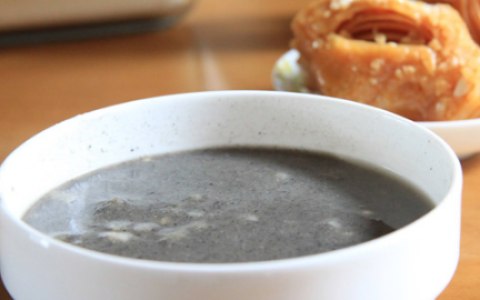 小编教你黑芝麻糊的热量是多少。