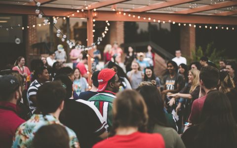 分享如何引流客源。