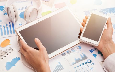 小编教你上班族可以做的副业有哪些。