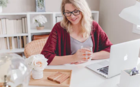 直通车花费是怎么计算的。